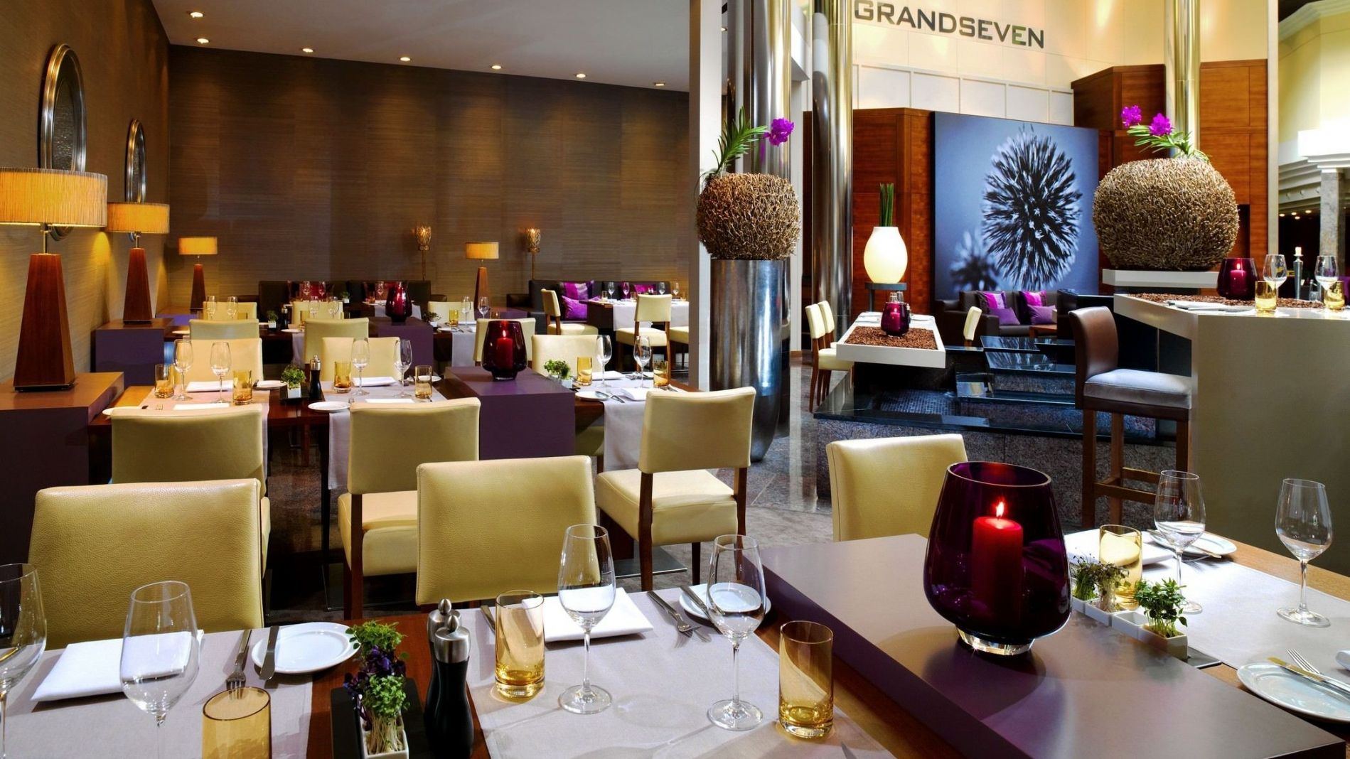 GrandSeven Restaurant in Frankfurt
